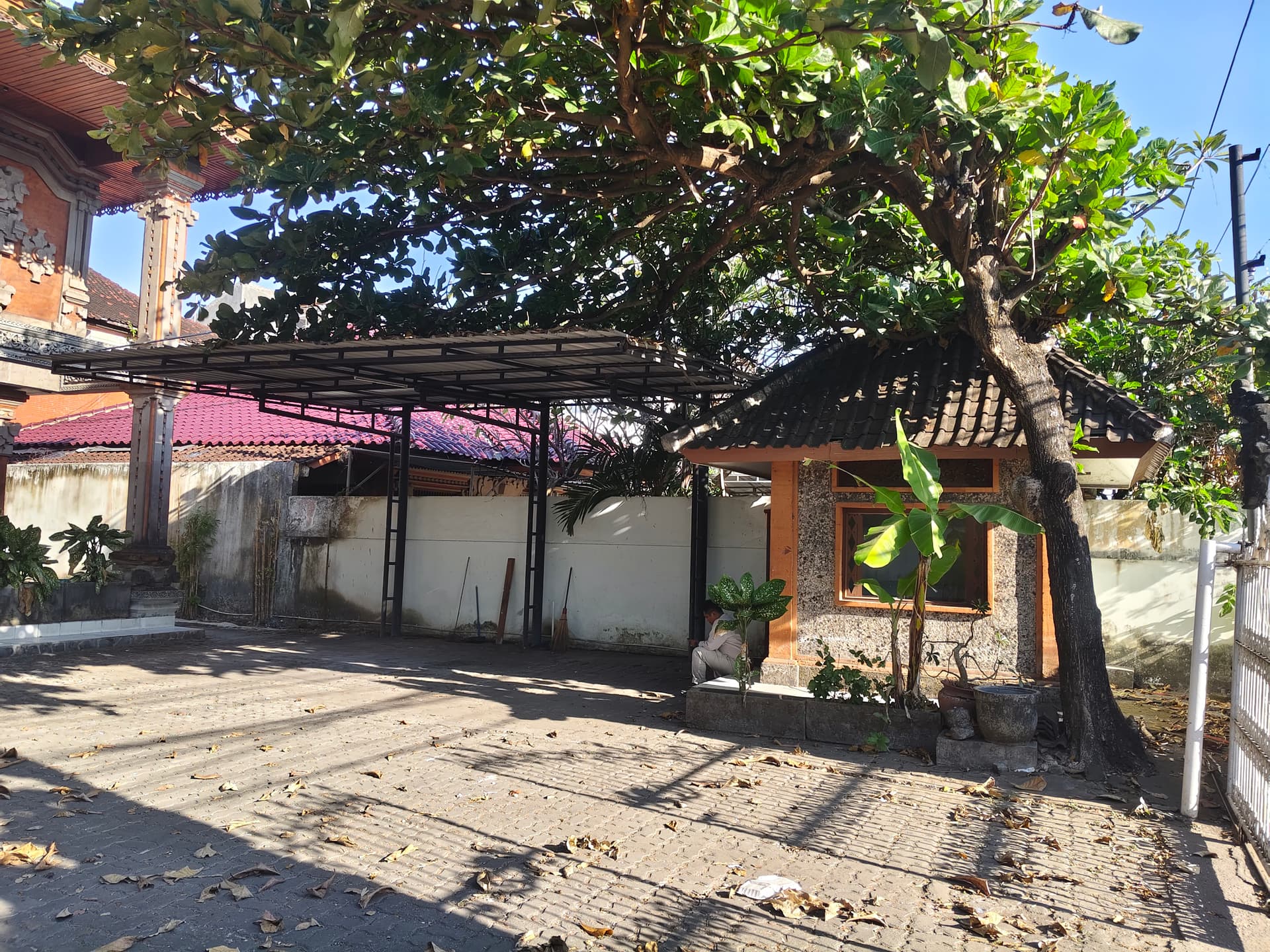 Disewakan Gedung Komersial Bypass Sanur 3
