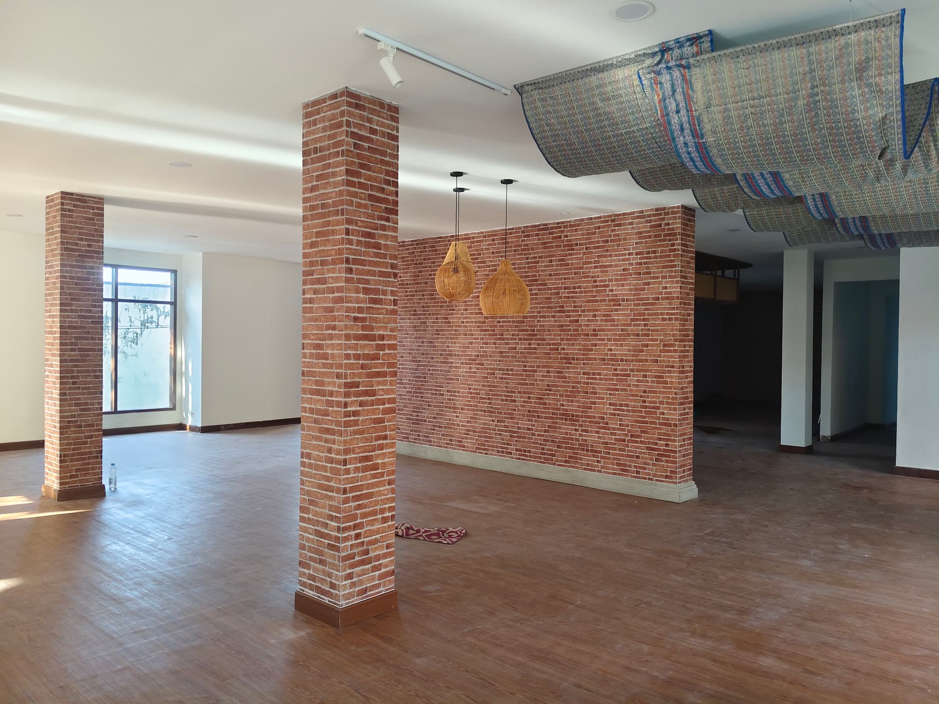 Disewakan Gedung Komersial Bypass Sanur 5
