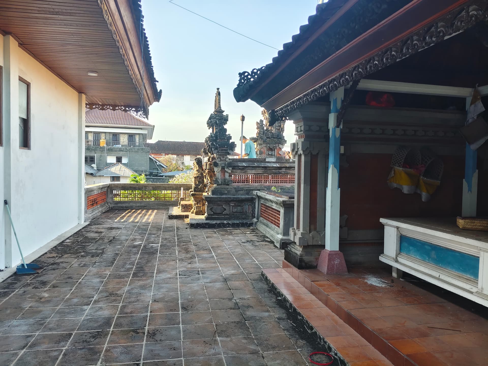 Disewakan Gedung Komersial Bypass Sanur 13
